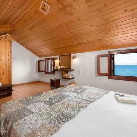 Maravelia Mare Guest House Sými Luaran gambar