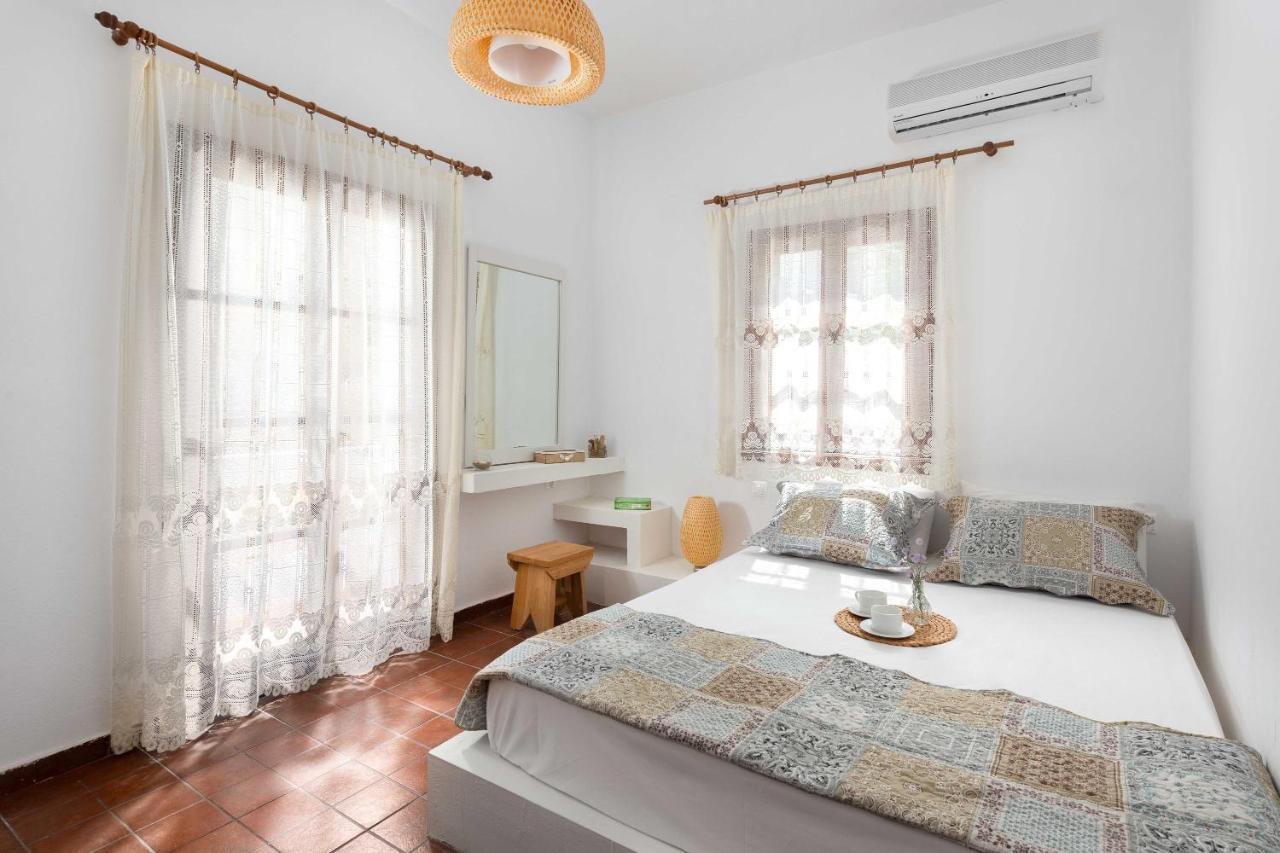 Maravelia Mare Guest House Sými Luaran gambar