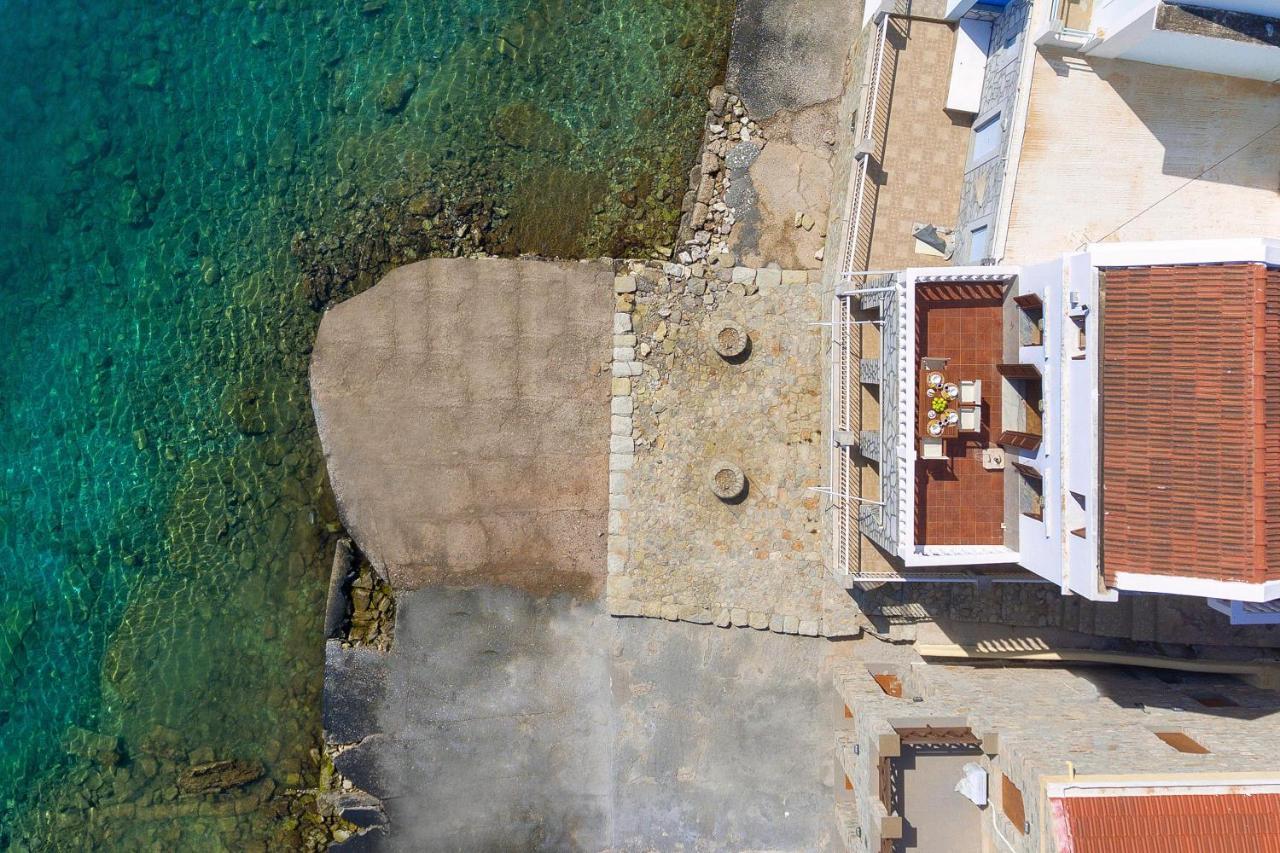Maravelia Mare Guest House Sými Luaran gambar